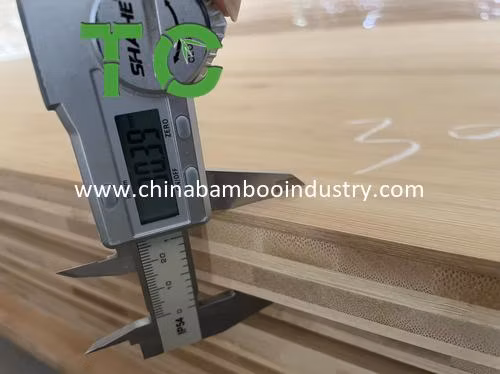 저렴한 가격 2400x1200x30mm 5 레이어 대나무 합판 맞춤 제작 대나무 시트 고체 탄화 대나무 합판 시트